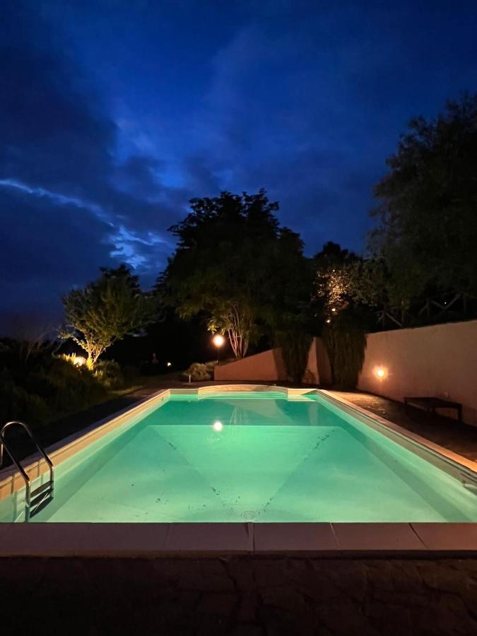 Villa La Casa Nel Bosco Lari Exterior foto